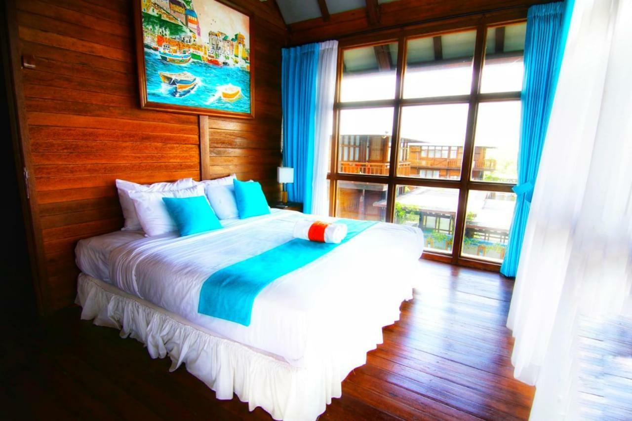 Beejay Bakau Resort Проболинго Экстерьер фото